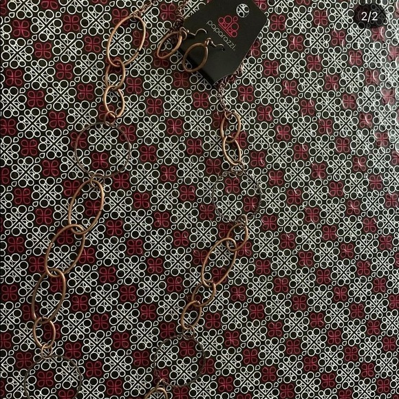 Necklace and matching Earrings - Picture 2 of 2